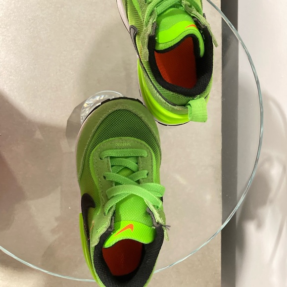 Nike sneakers - Picture 3 of 7